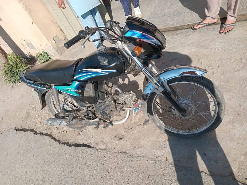 Honda CD70 dream all genuine condition aurjunt sell 4