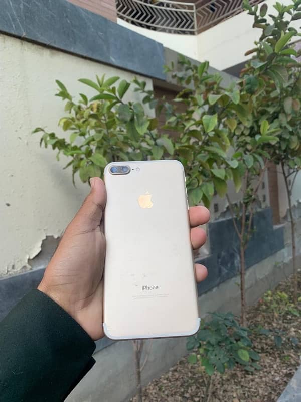 I phone 7 plus 3