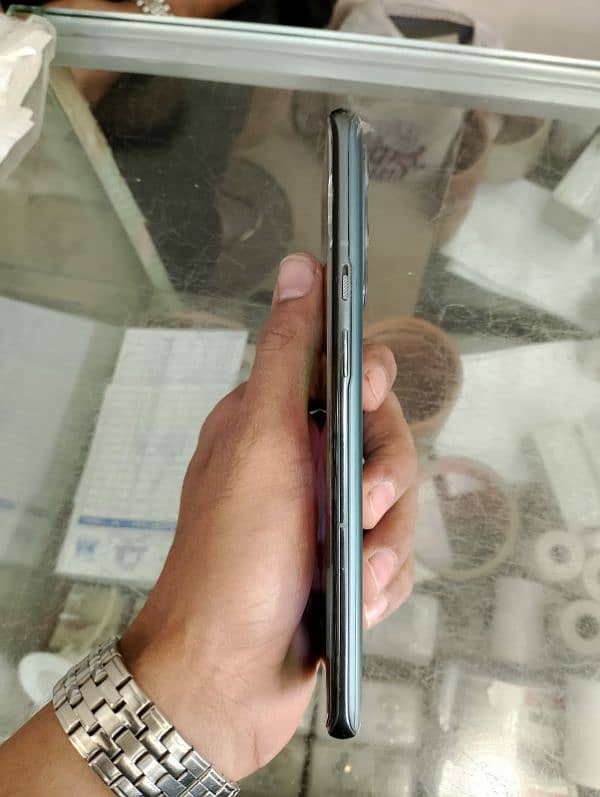 One plus 9 pro 1