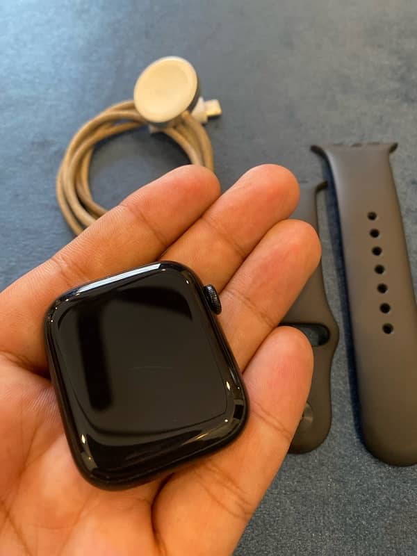 apple watch series 7 gps 45mm nike edition 6