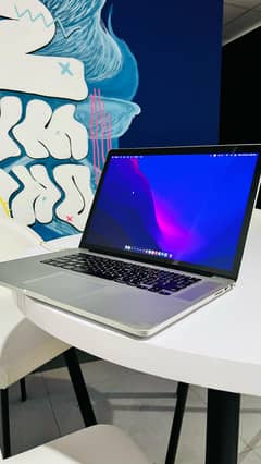 MacBook Pro Mid 2015 i7 16 GB DDR3 Ram, 512 SSD Exchange Possible