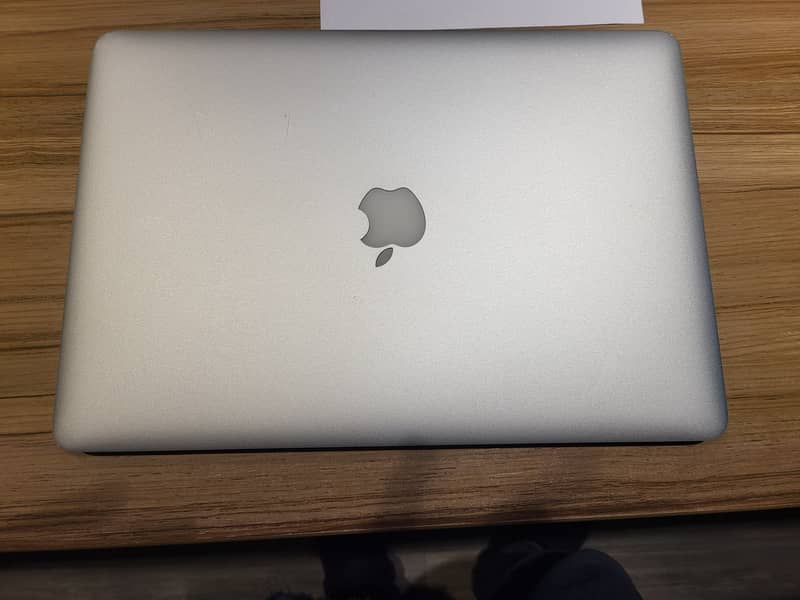 MacBook Pro Mid 2015 i7 16 GB DDR3 Ram, 512 SSD Beast For Designers 9