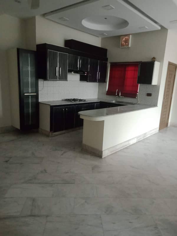 Upper Portion Available For Rent Dha Phase 6 Separate Entrance Original pics 17