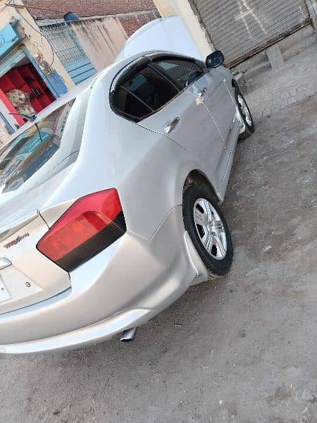 Honda City IVTEC 2010 12