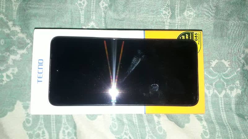 Tecno Spark 20 0