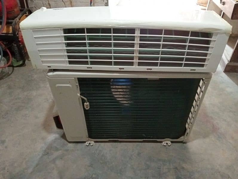 Dawlance Inverter Ac 1 ton 4