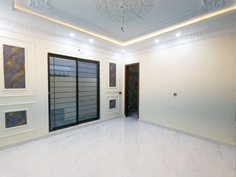 10M SPANISH HOUSE,AT SUPPER HOT LOCATION IN JOHAR TOWN FOR SALE 13