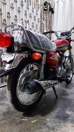 HONDA 125 2019 IN BRAND NEW CONDITION