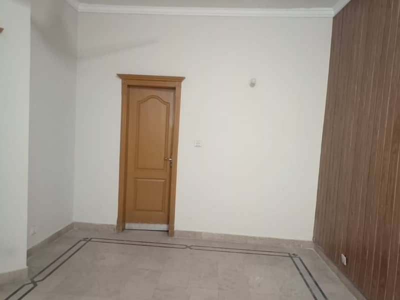 5 Marla Beautiful House Available for Rent in Z Block Phase 3 DHA Lahore 10