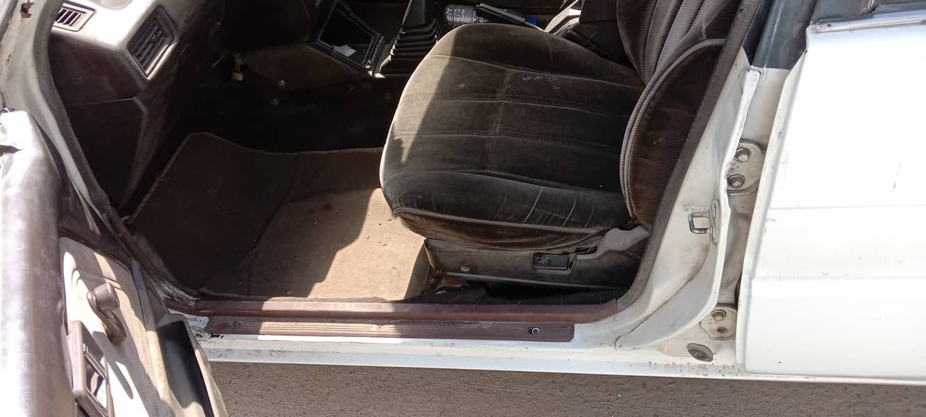 Toyota corolla 1986 recondition 2000 orig Al brown interior carpet 18