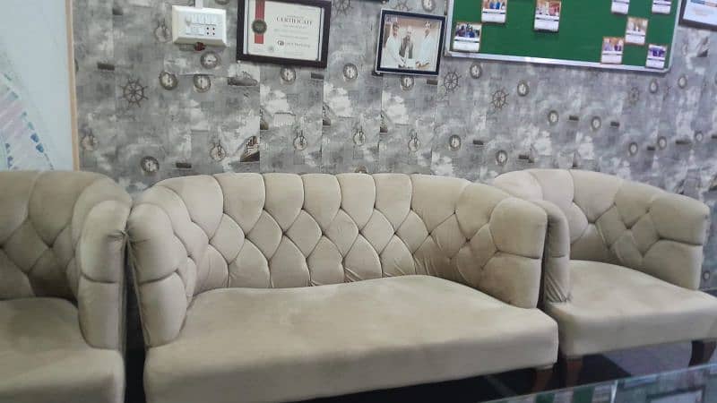 4 Seater high quality New sofa set 2