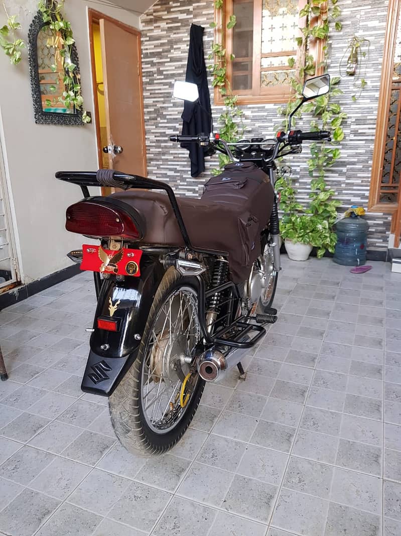 Suzuki GS 150 2015 END 13