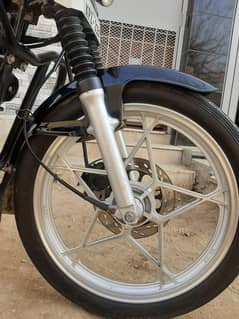 Suzuki GS 150 SE 2023