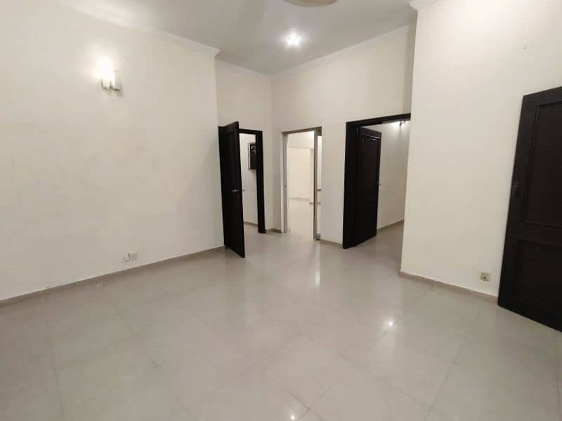 10 Marla House In DHA Phase-8,Ex-Park View!! Available For Rent. 11