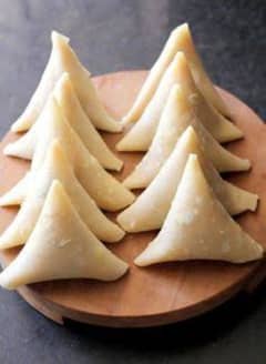 Frozen food (Samosa,Roll) 03174946137