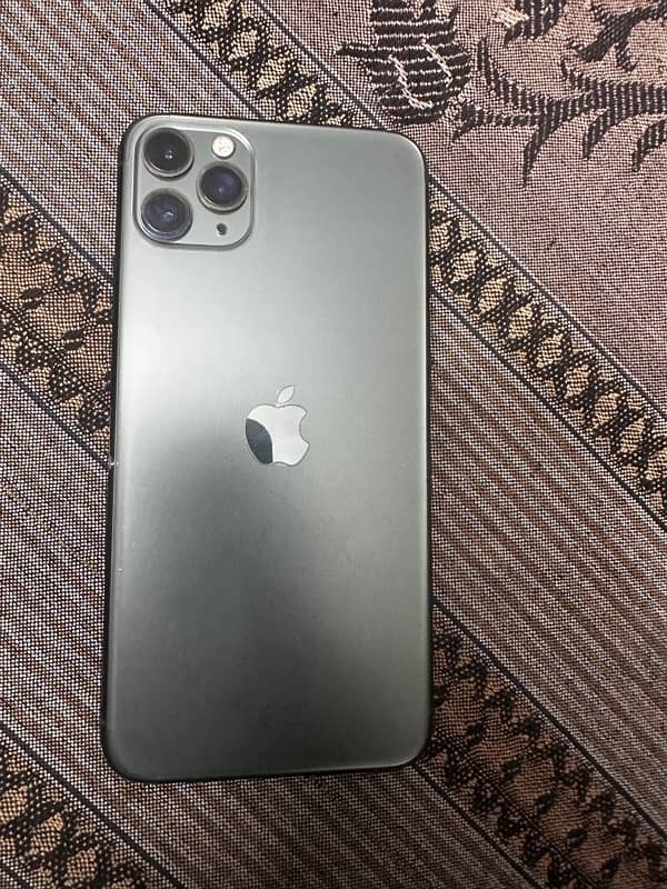 Apple iPhone 11 Pro Max 3