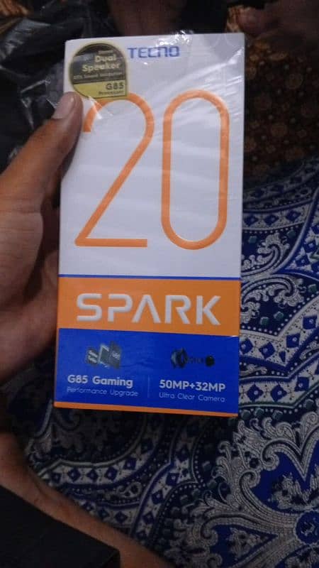 Tecno spark 20 8+8/ 256 GB 6