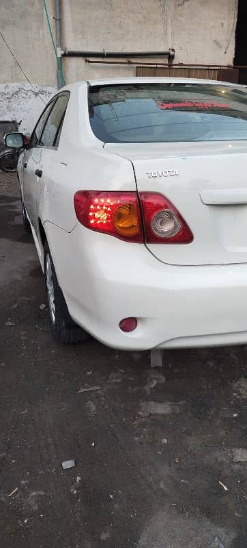 Toyota Corolla XLI 2010 4