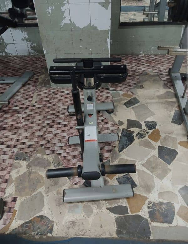 Commercial gym machines and equipment 15