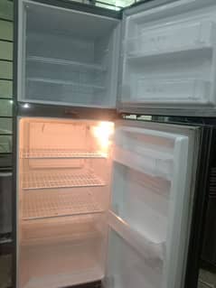 Dawlance fridge in warranty 5 years remaining