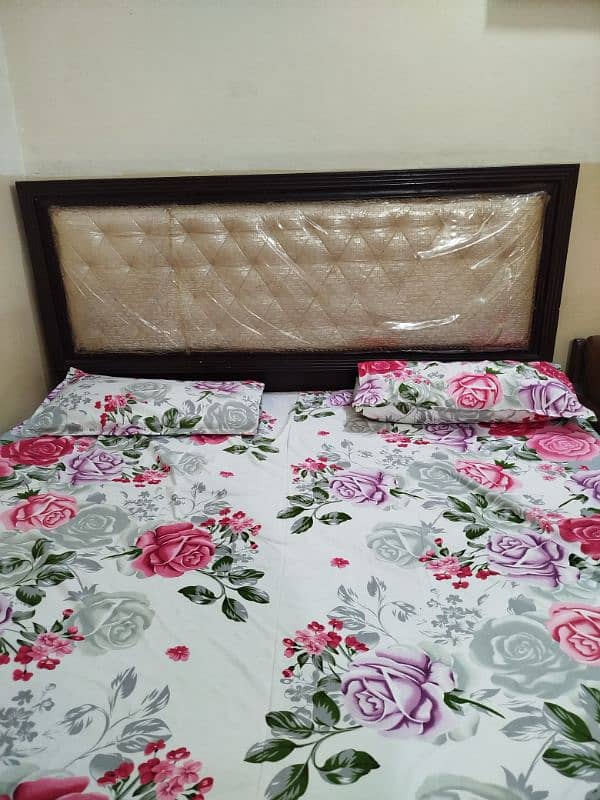 king size bed with mattress 0