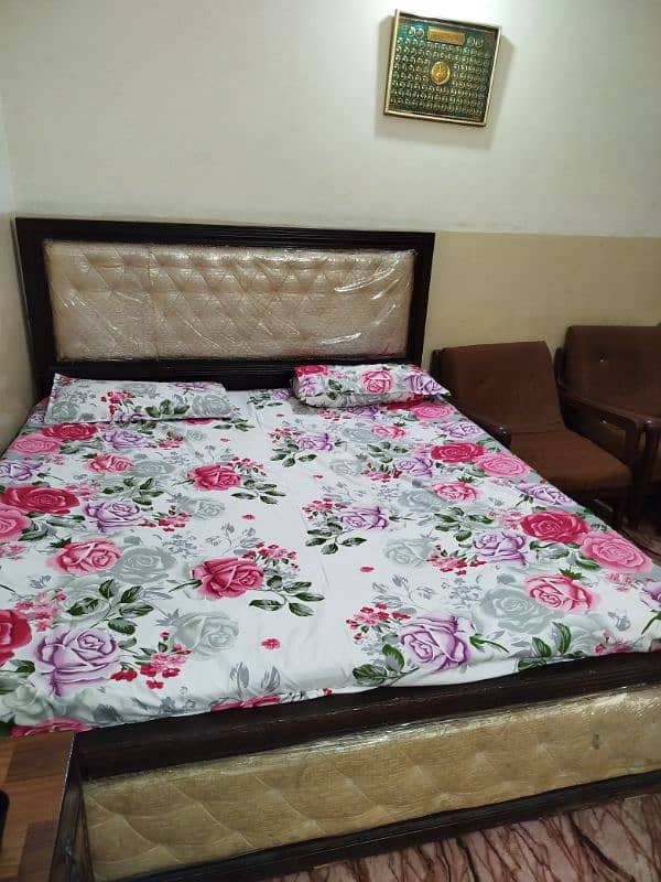 king size bed with mattress 3