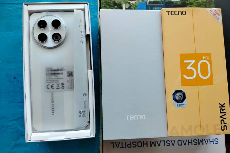 Tecno spark 30 pro 2