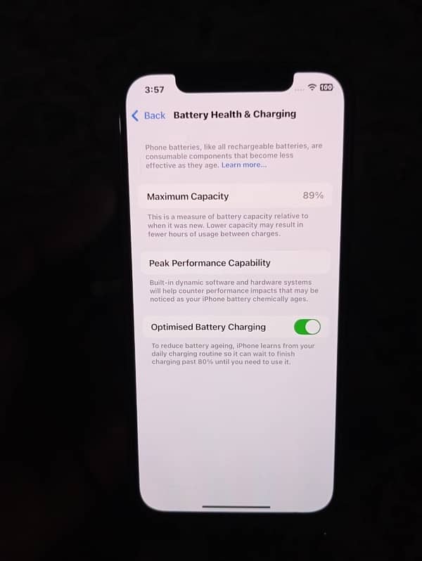 I phone 12 64gb urgent sale koi masla ni ha all ok ha 0