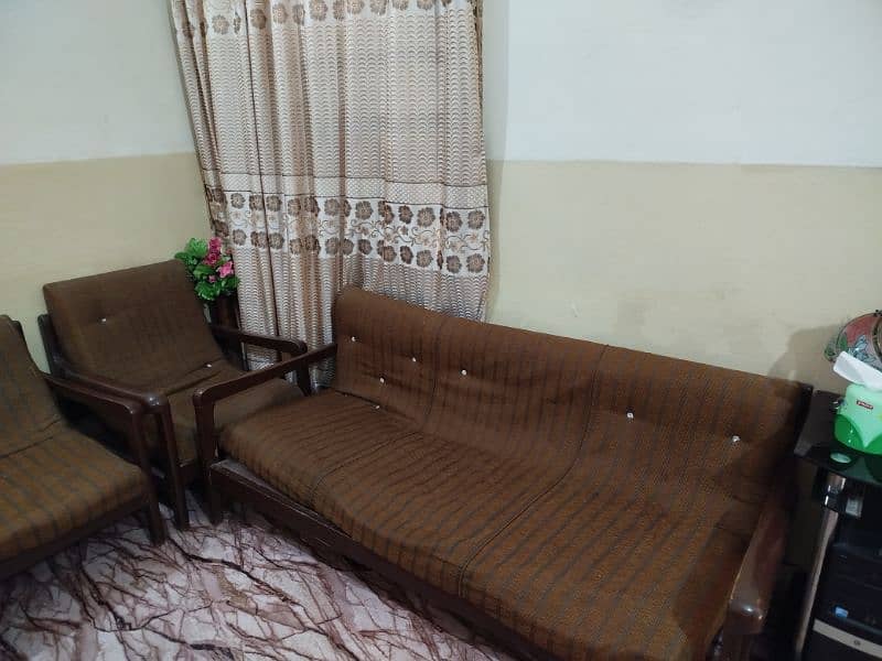 5 Seater wooden sofa 1