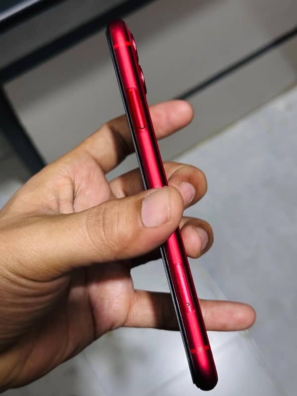 iPhone 11 128gb dual pta approved red color 1