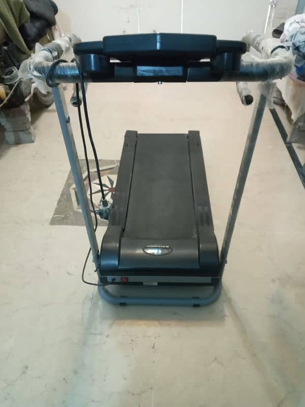 laitlile used electric Treadmill 1