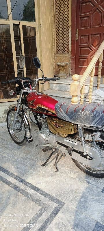 Honda CG 125 Gold Edition 2