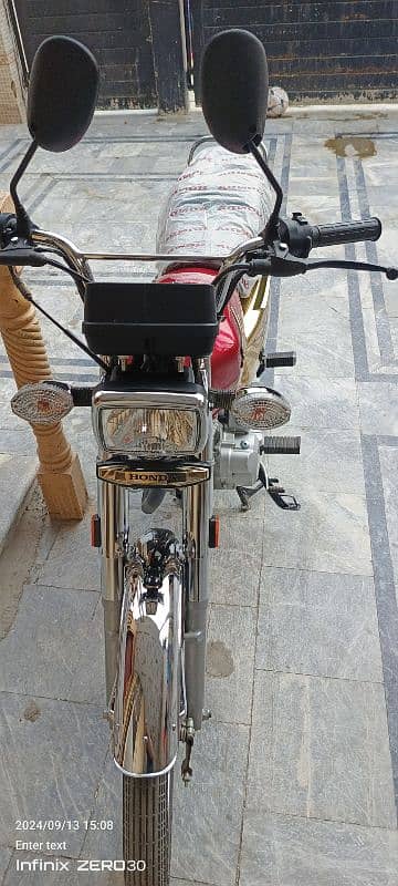 Honda CG 125 Gold Edition 3