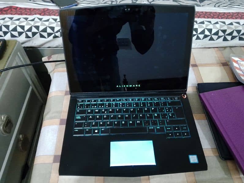 Dell Alienware R313 0