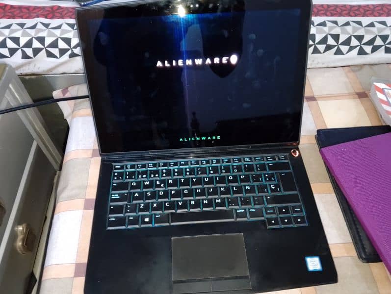 Dell Alienware R313 3