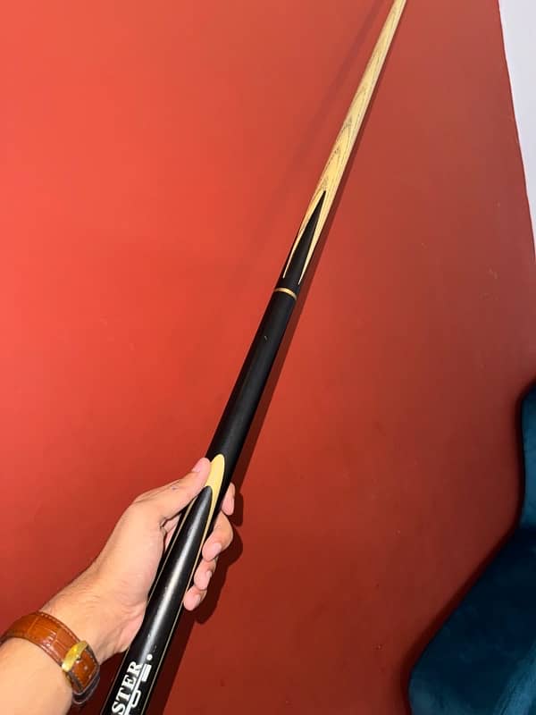 Master cue with chowk Holder and glove 3