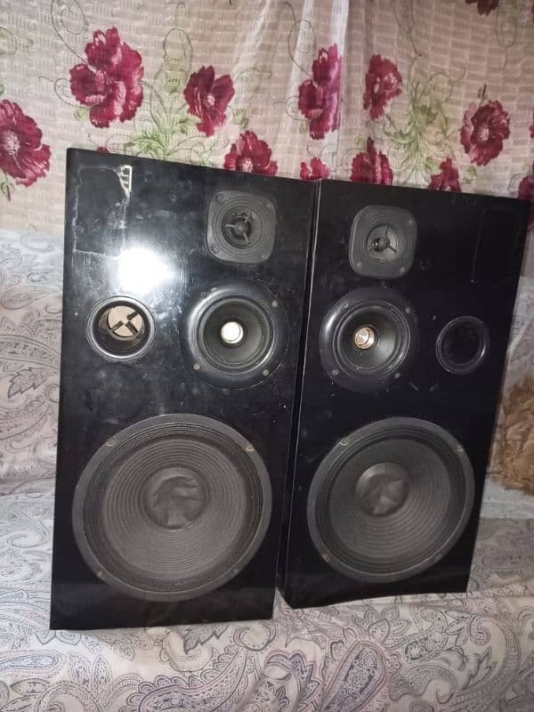 Yamaha speakers 0