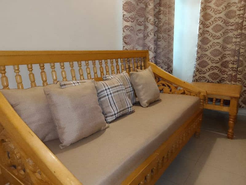 Stylish Wooden Sofa for Sale - Durable & Elegant 0