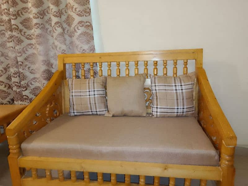 Stylish Wooden Sofa for Sale - Durable & Elegant 7