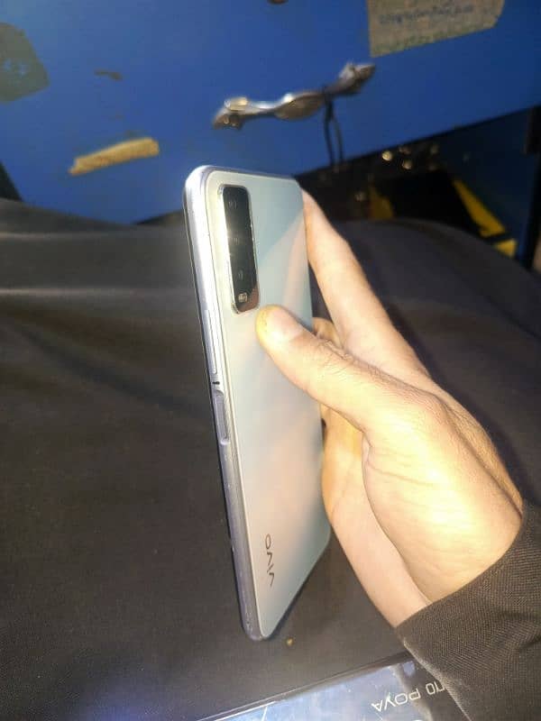 Vivo Y20 For Sale 2