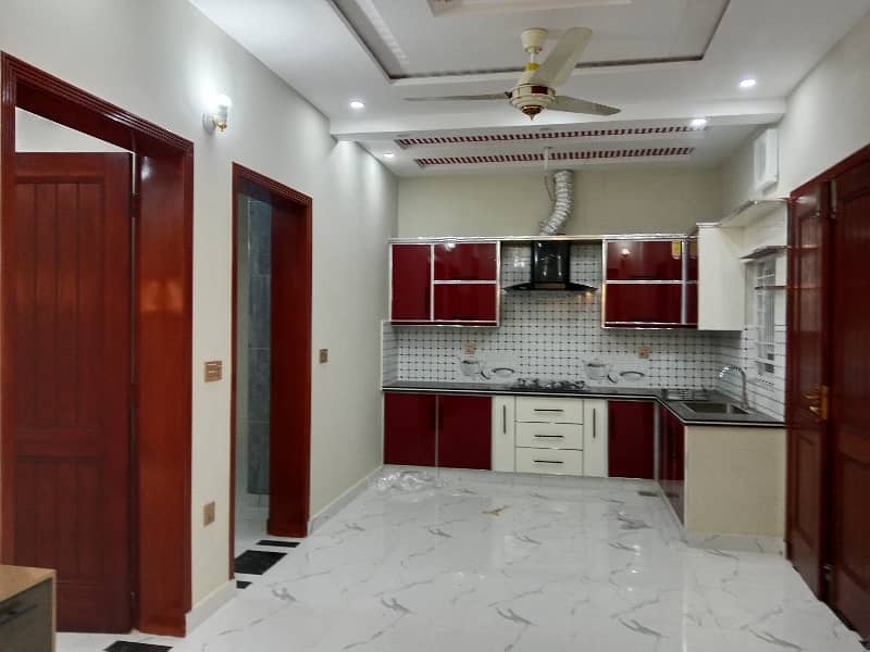 5 Marla Brand New Dubble Storey House Available For Sale In In College Road Lahore 27