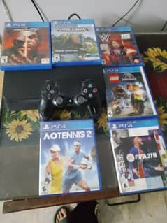 PS4 slim 800gb with one controller and many games