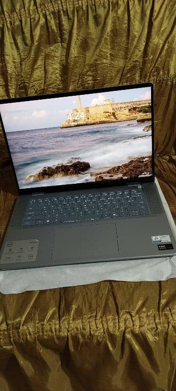 Dell Inspiron 16 7640 2 8