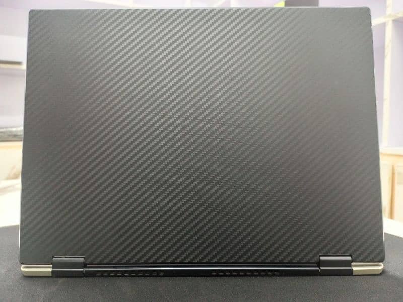 Toshiba Portege  Dynabook core i5 8th 16/256 gb 7