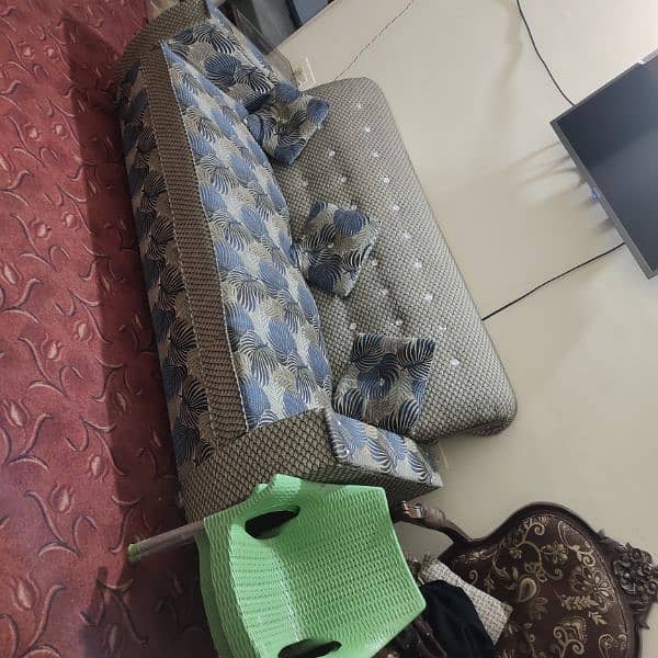 seven seater sofa set good condition 0