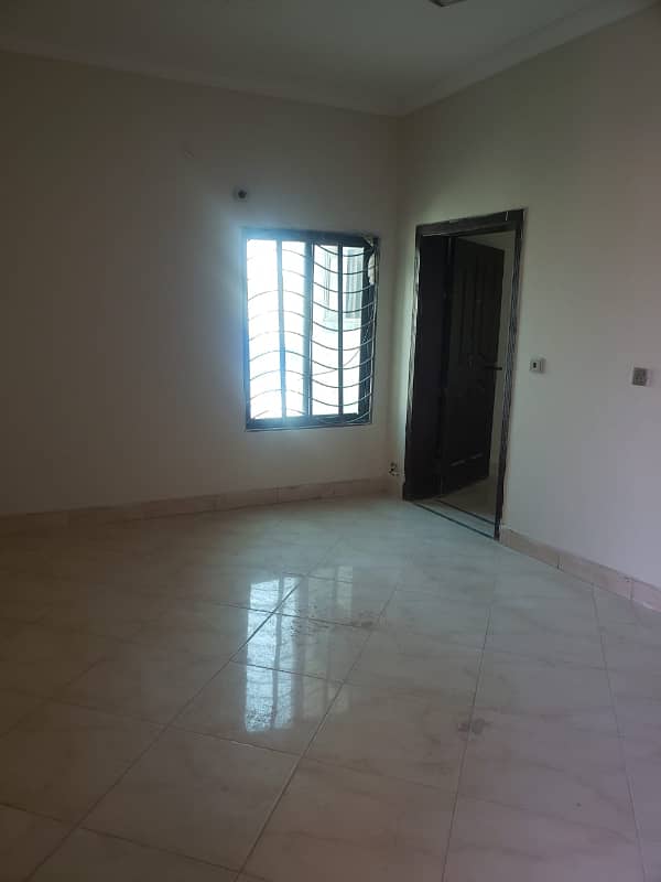 2 bed 2nd floor for rent near bostan khan road chaklala scheme 3 0