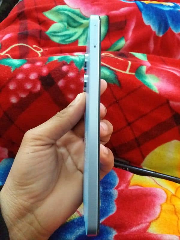 Realme Note 60 ,almost new phone urgent sale 2