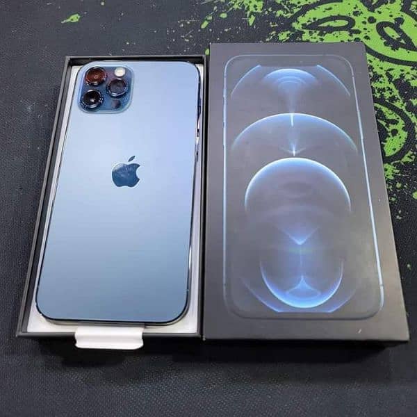 iphone xmax 11,12,13,14,15,16 pro max on instalment Whatsap 3207753886 7