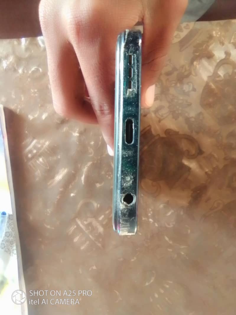 Infinix Hot 30 Play (lightly Used) 2