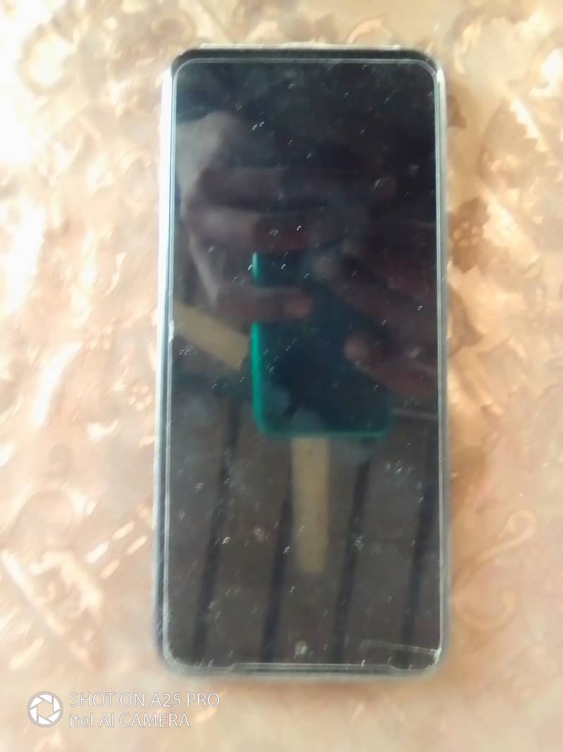 Infinix Hot 30 Play (lightly Used) 4